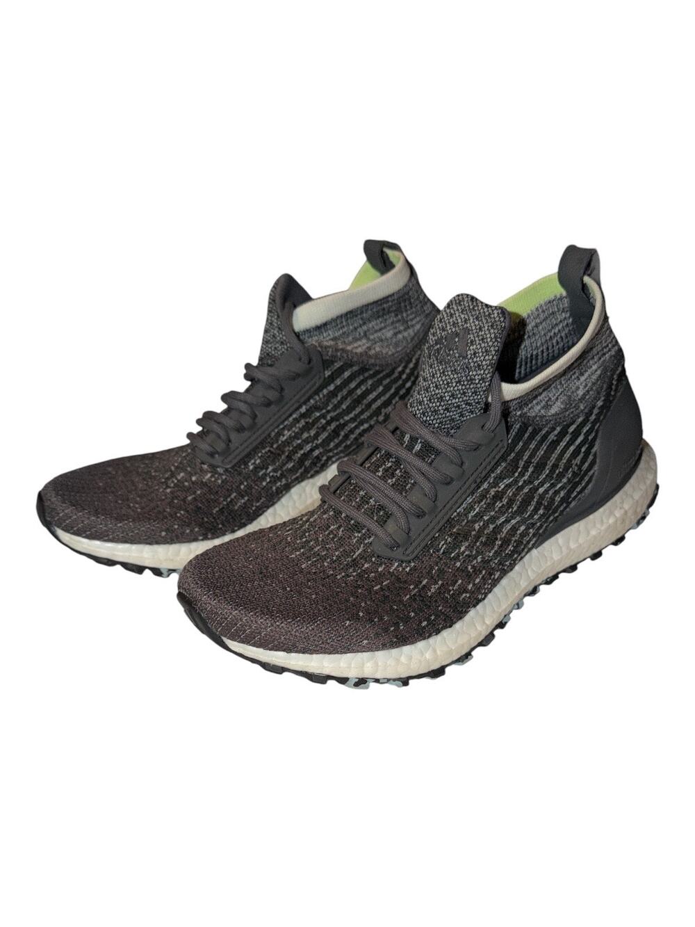 Adidas UltraBoost Women’s Size 8 All Terrain Grey Carbon F36129